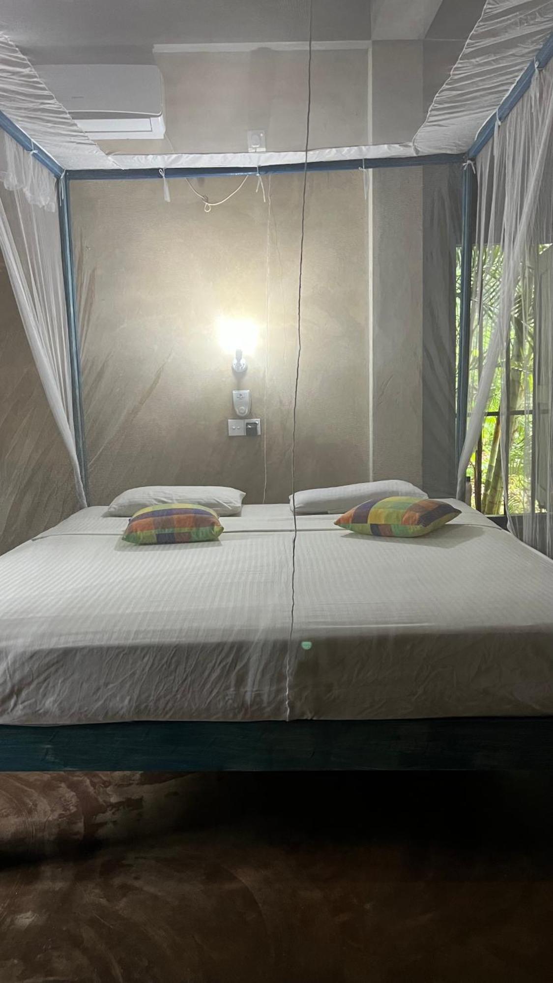 Kataragama Homestay Extérieur photo